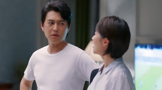 離婚后前夫和前妻是什么關(guān)系 前夫?yàn)槭裁春耷捌?><p><strong>離婚后前夫和前妻是什么關(guān)系 前夫?yàn)槭裁春耷捌?/strong></p></a></li> 	     </ul>
		</div>
	   <div   id=