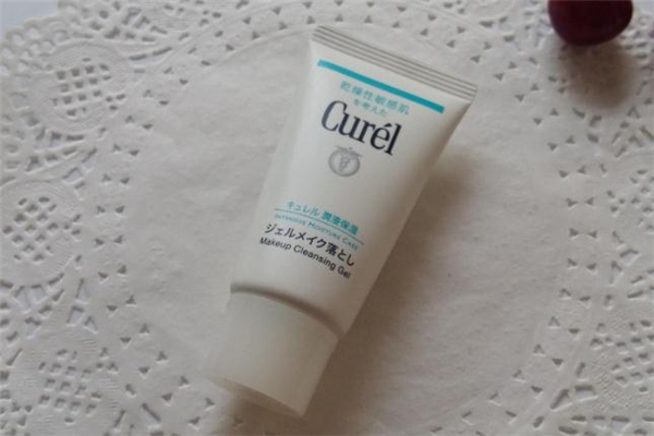 珂潤卸妝啫喱保質(zhì)期 珂潤卸妝啫喱可以卸口紅嗎 珂潤卸妝啫喱保質(zhì)期 珂潤卸妝啫喱可以卸口紅嗎