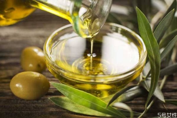 橄欖油的功效和作用 橄欖油的營養(yǎng)價值