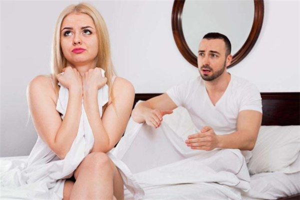 老公對老婆冷淡是什么原因 老公對老婆冷淡的表現