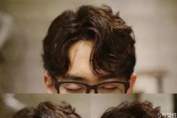 啫喱膏和彈力素一起用可以嗎 啫喱膏和彈力素哪個先用 啫喱膏和彈力素一起用可以嗎 啫喱膏和彈力素哪個先用