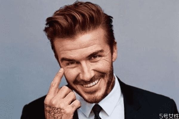 啫喱膏每天使用需要洗頭嗎 啫喱膏對(duì)頭發(fā)有傷害嗎 啫喱膏每天使用需要洗頭嗎 啫喱膏對(duì)頭發(fā)有傷害嗎