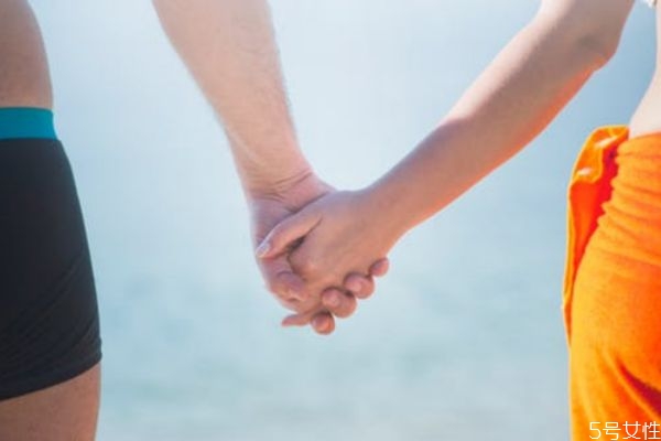 女生追男生的方法 女生追男生套路 女生追男生的方法 女生追男生套路