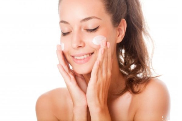 臉上的印子怎么去掉 什么可以淡化臉上印子 臉上的印子怎么去掉 什么可以淡化臉上印子