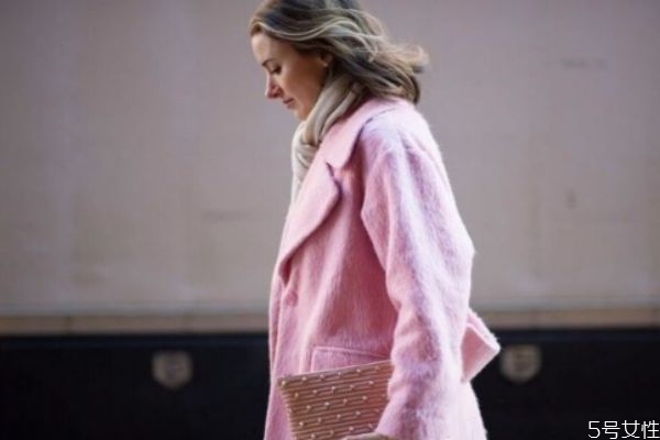 雙面呢是什么面料 雙面呢大衣和單面呢大衣的區(qū)別 雙面呢是什么面料 雙面呢大衣和單面呢大衣的區(qū)別