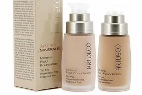 雅蔻粉底霜適合什么膚質(zhì) 雅蔻粉底霜卡粉嗎 雅蔻粉底霜適合什么膚質(zhì) 雅蔻粉底霜卡粉嗎