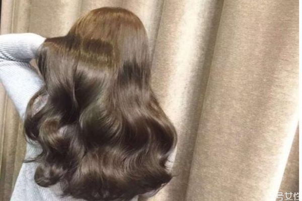 無(wú)痕接發(fā)一般多少錢(qián) 無(wú)痕接發(fā)的價(jià)位怎么樣