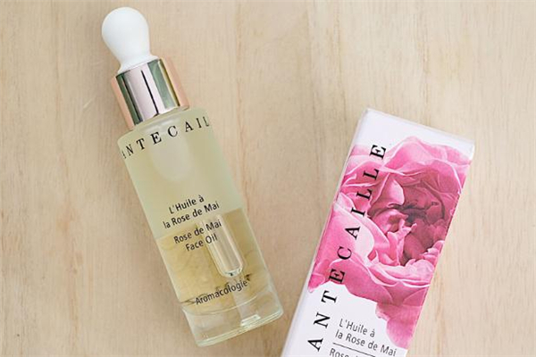 香緹卡玫瑰精華油用法 香緹卡玫瑰精油成分 香緹卡玫瑰精華油用法 香緹卡玫瑰精油成分