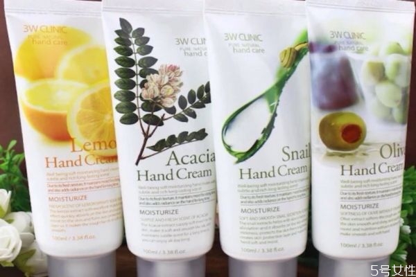 長期涂護手霜手會變白嗎 護手霜正確的涂手方式 長期涂護手霜手會變白嗎 護手霜正確的涂手方式