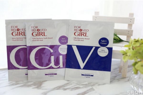 長痘痘應該敷什么面膜 長痘痘敷什么面膜好