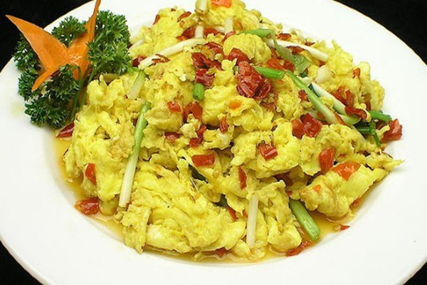 怎么炒雞蛋又大又蓬松 炒雞蛋又大又蓬松的方法 怎么炒雞蛋又大又蓬松 炒雞蛋又大又蓬松的方法