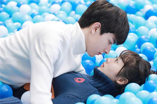 異地夫妻多久見一次面正常 夫妻異地一年不見面正常嗎 異地夫妻多久見一次面正常 夫妻異地一年不見面正常嗎