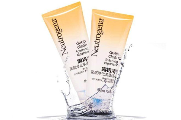 露得清洗面奶有激素嗎 露得清洗面奶有磨砂顆粒嗎