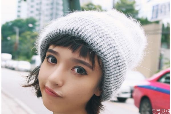 如何挑選適合自己的帽子 怎么選擇帽子好看 如何挑選適合自己的帽子 怎么選擇帽子好看