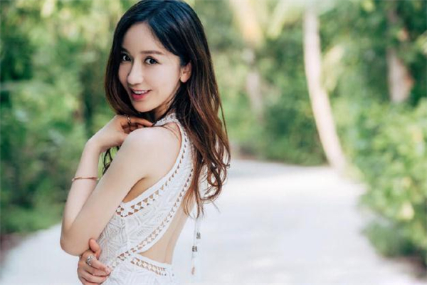 背部吸脂有幾個(gè)部位 背部吸脂可以局麻嗎 背部吸脂有幾個(gè)部位 背部吸脂可以局麻嗎