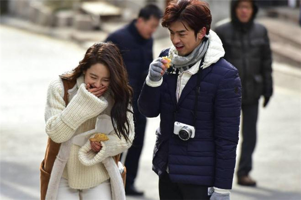 嫁妝是用彩禮錢購(gòu)買嗎 嫁妝是自己準(zhǔn)備還是父母準(zhǔn)備 嫁妝是用彩禮錢購(gòu)買嗎 嫁妝是自己準(zhǔn)備還是父母準(zhǔn)備