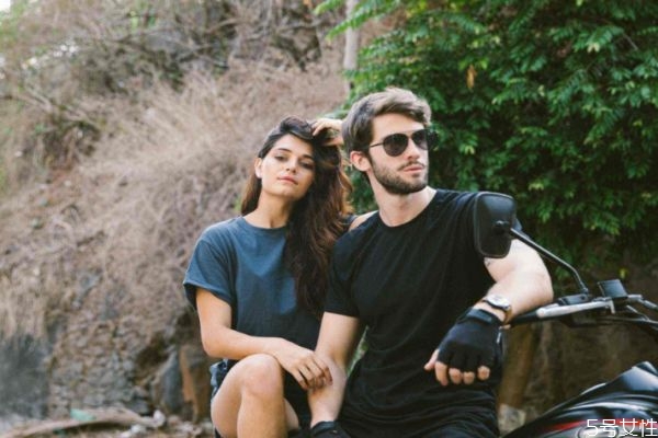 夫妻異地好嗎 夫妻應(yīng)該不應(yīng)該異地 夫妻異地好嗎 夫妻應(yīng)該不應(yīng)該異地