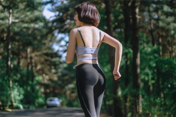 自體脂肪豐臀疼嗎 自體脂肪豐臀是永久的嗎 自體脂肪豐臀疼嗎 自體脂肪豐臀是永久的嗎