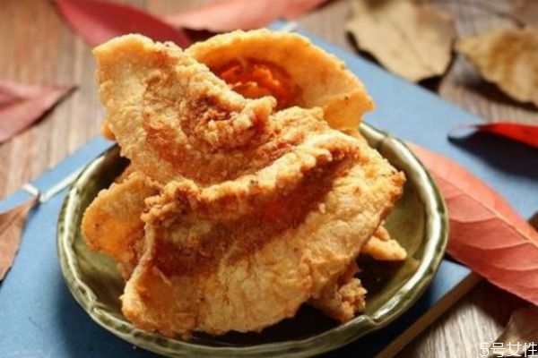 豬油渣怎么做好吃 豬油渣的簡單做法 豬油渣怎么做好吃 豬油渣的簡單做法