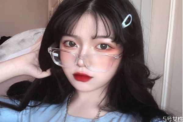 頭發(fā)燙了之后不滿意怎樣能恢復(fù) 燙發(fā)后怎樣使它恢復(fù)原狀 頭發(fā)燙了之后不滿意怎樣能恢復(fù) 燙發(fā)后怎樣使它恢復(fù)原狀