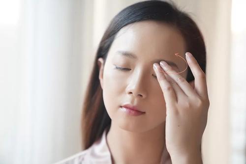 臉上干紋怎么去掉 去掉臉上干紋的方法 臉上干紋怎么去掉 去掉臉上干紋的方法