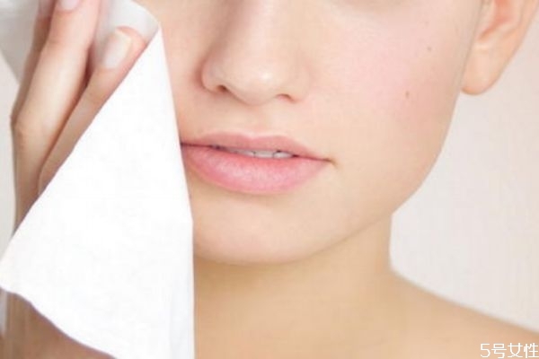 皮膚保養(yǎng)的基本步驟是什么 日常護膚的基礎(chǔ)步驟