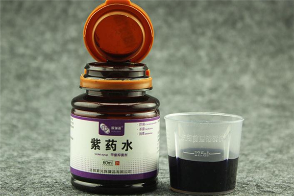 紫藥水和紅藥水的區(qū)別 紫藥水和紅藥水哪個(gè)好 紫藥水和紅藥水的區(qū)別 紫藥水和紅藥水哪個(gè)好