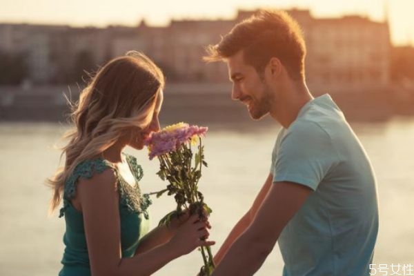 兩口子感情不好怎么辦 夫妻感情不好該怎么辦 兩口子感情不好怎么辦 夫妻感情不好該怎么辦