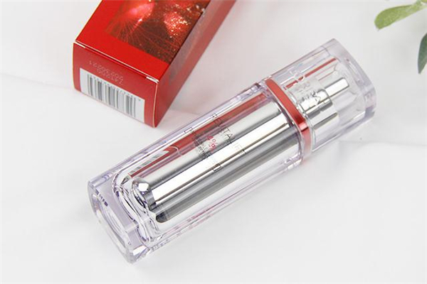 歐萊雅逆時(shí)瓶精華使用方法 歐萊雅逆時(shí)瓶精華白天能用嗎 歐萊雅逆時(shí)瓶精華使用方法 歐萊雅逆時(shí)瓶精華白天能用嗎