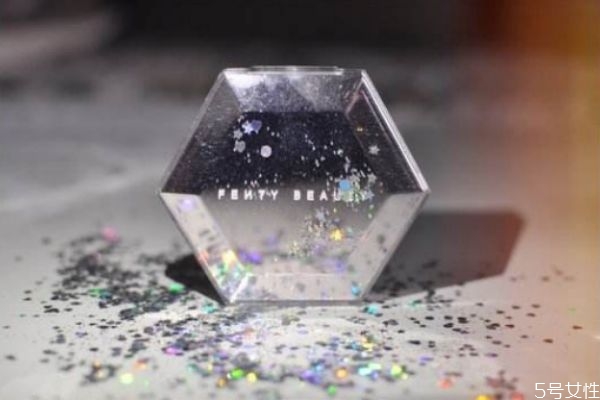 高光怎么打才顯得鼻子挺 怎樣打高光鼻子 高光怎么打才顯得鼻子挺 怎樣打高光鼻子