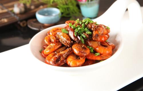 油爆蝦怎么做好吃 油爆蝦的正確做法 油爆蝦怎么做好吃 油爆蝦的正確做法