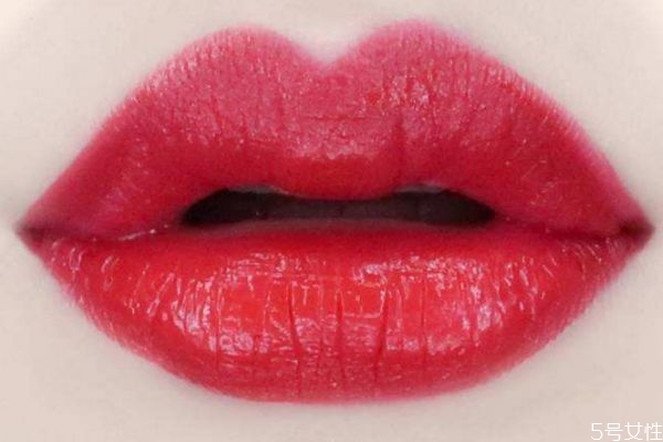 半永久唇一般多少錢 半永久紋唇后如何護(hù)理