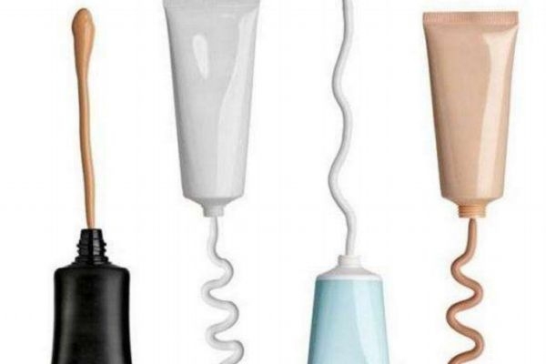 bb霜和隔離霜的區(qū)別 bb霜和隔離霜的不同 bb霜和隔離霜的區(qū)別 bb霜和隔離霜的不同