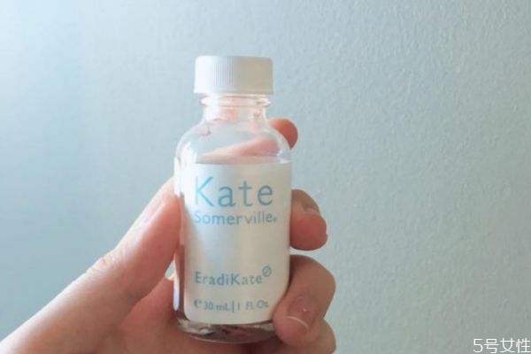 茶樹(shù)精華液可以去痘印嗎 茶樹(shù)精華液有趣痘印效果嗎