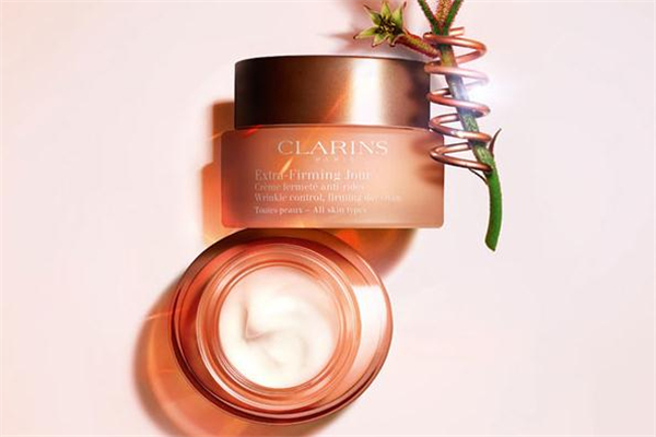 嬌韻詩彈簧霜真的好嗎 嬌韻詩彈簧面霜怎么樣 嬌韻詩彈簧霜真的好嗎 嬌韻詩彈簧面霜怎么樣