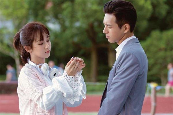 剛談戀愛(ài)出去玩怎么住 談戀愛(ài)第一次出去玩要住一起嗎