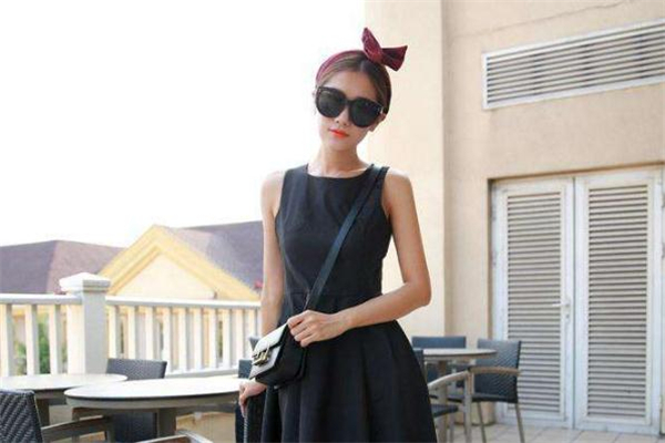 顱頂?shù)瓦m合什么發(fā)型 顱頂?shù)土羰裁窗l(fā)型好看 顱頂?shù)瓦m合什么發(fā)型 顱頂?shù)土羰裁窗l(fā)型好看