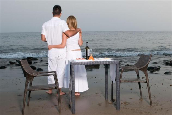 男朋友變得不主動什么原因 男朋友變得不再主動了怎么辦 男朋友變得不主動什么原因 男朋友變得不再主動了怎么辦