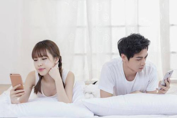 夫妻冷戰(zhàn)多久感情會(huì)淡 夫妻冷戰(zhàn)多久會(huì)沒感情了