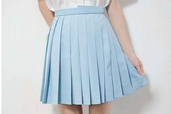 jk裙有沒有安全褲 jk裙需要穿安全褲嗎 jk裙有沒有安全褲 jk裙需要穿安全褲嗎