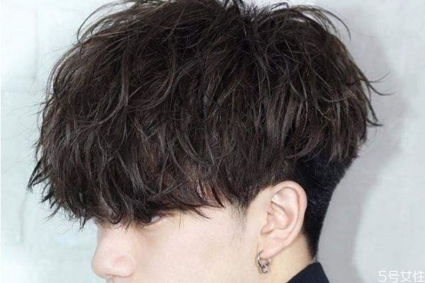 錫紙燙梳開(kāi)了怎么補(bǔ)救 錫紙燙梳開(kāi)了還能恢復(fù)嗎