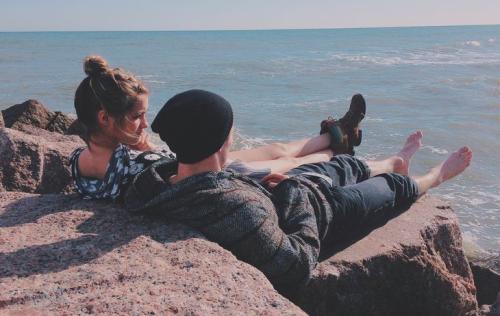 曖昧期女生為什么突然冷淡 曖昧期女生變冷淡的原因 曖昧期女生為什么突然冷淡 曖昧期女生變冷淡的原因