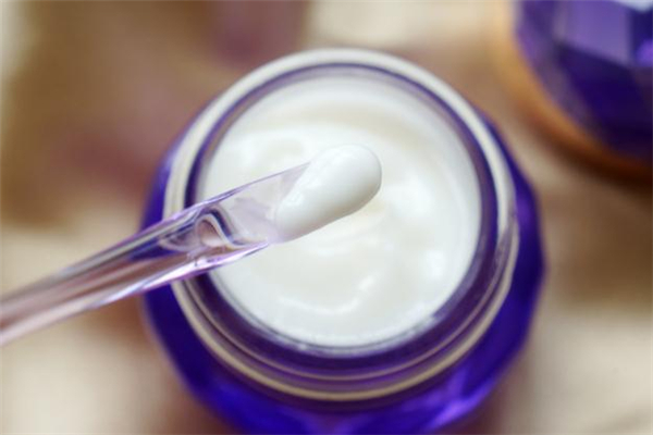 歐珀萊小紫鉆眼霜成分 歐珀萊小紫鉆眼霜孕婦能用嗎