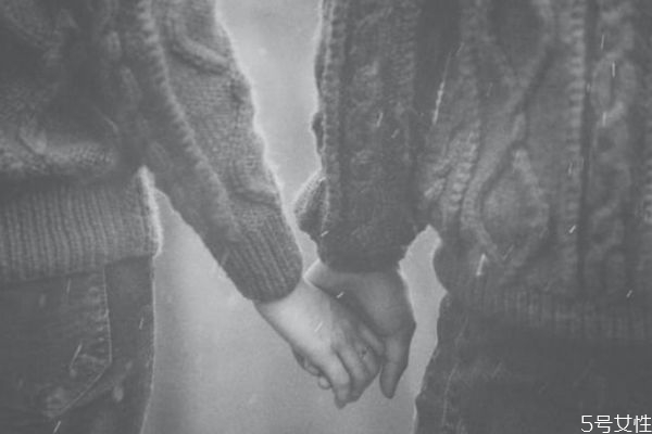 說錯(cuò)話了怎么跟老婆道歉 跟老婆承認(rèn)錯(cuò)誤的話 說錯(cuò)話了怎么跟老婆道歉 跟老婆承認(rèn)錯(cuò)誤的話