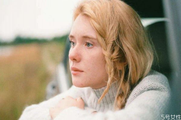 相親時(shí)初次見(jiàn)面說(shuō)什么 相親時(shí)初次見(jiàn)面聊什么