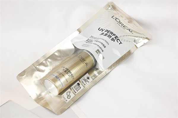 歐萊雅小金管防曬是物理還是化學 歐萊雅小金管要卸妝嗎 歐萊雅小金管防曬是物理還是化學 歐萊雅小金管要卸妝嗎