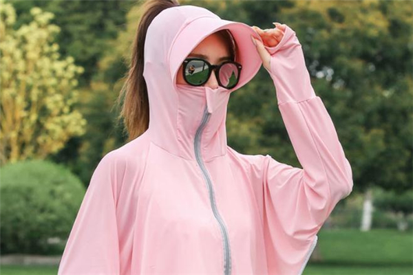 防曬衣upf40和50的區(qū)別 防曬衣upf值越高越好嗎 防曬衣upf40和50的區(qū)別 防曬衣upf值越高越好嗎