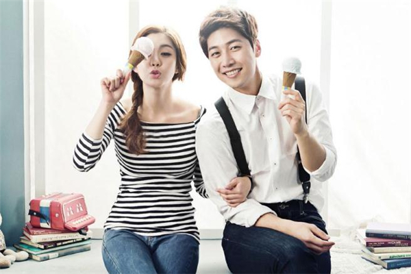 約會時(shí)女生急著回去怎么回事 約會女生急著回去代表什么