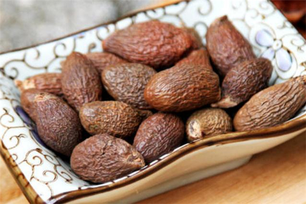 胖大?？梢蕴焯旌葐?胖大海隔夜還能喝嗎