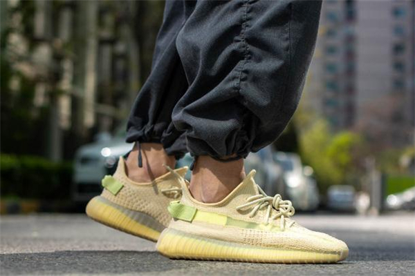 yeezy350亞麻真假辨別 yeezy350flax新亞洲限定測(cè)評(píng)